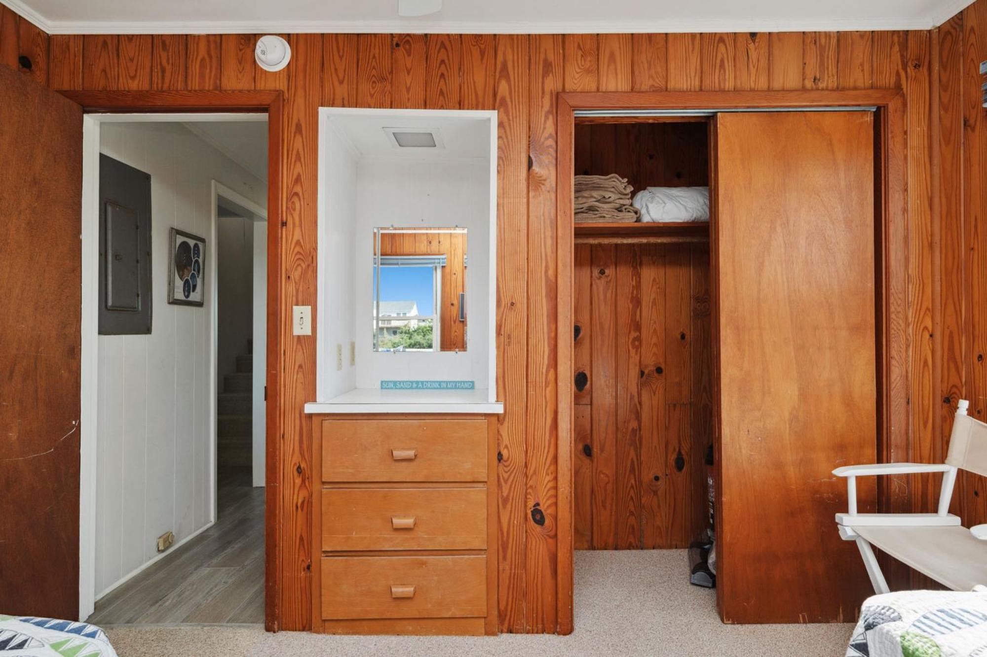 Re-Juvenated Villa Oak Island Exteriör bild